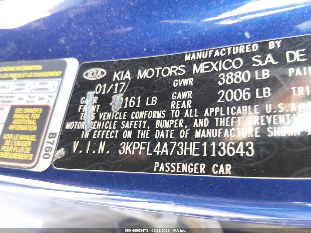 3KPFL4A73HE113643 2017 KIA FORTE photo no. 9