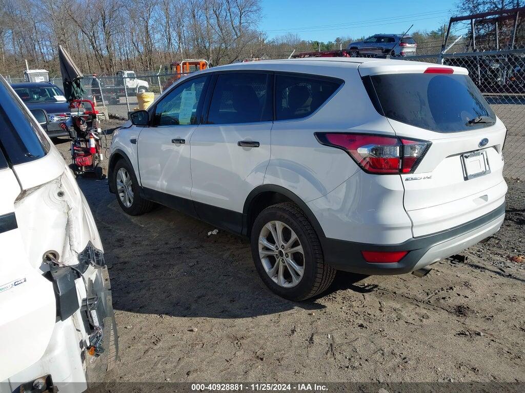 1FMCU0GD5HUC63126 2017 FORD ESCAPE photo no. 3