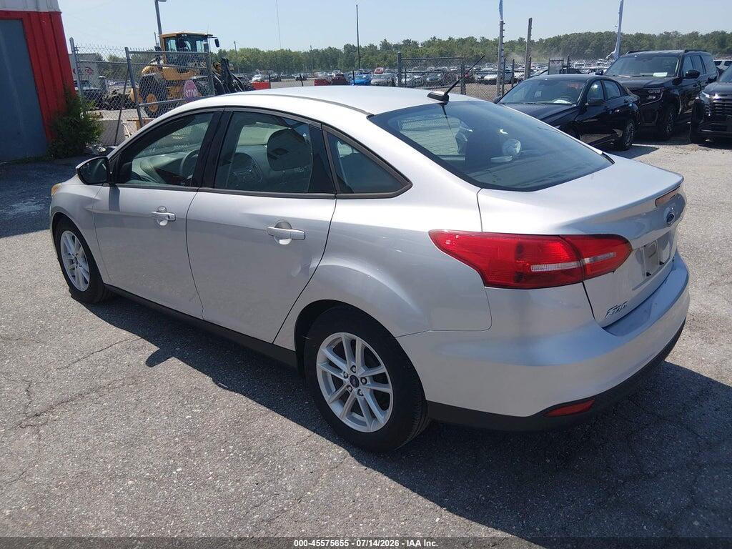 1FADP3F27HL320326 2017 FORD FOCUS photo no. 3