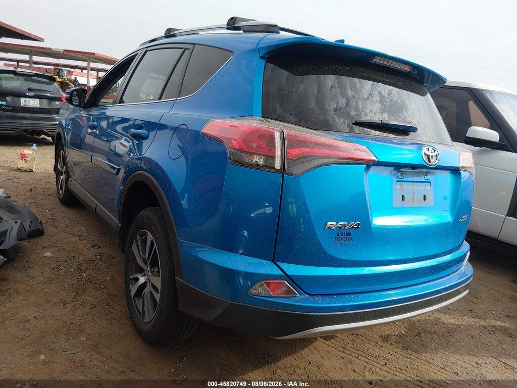 JTMWFREV5HD092860 2017 TOYOTA RAV4 photo no. 3