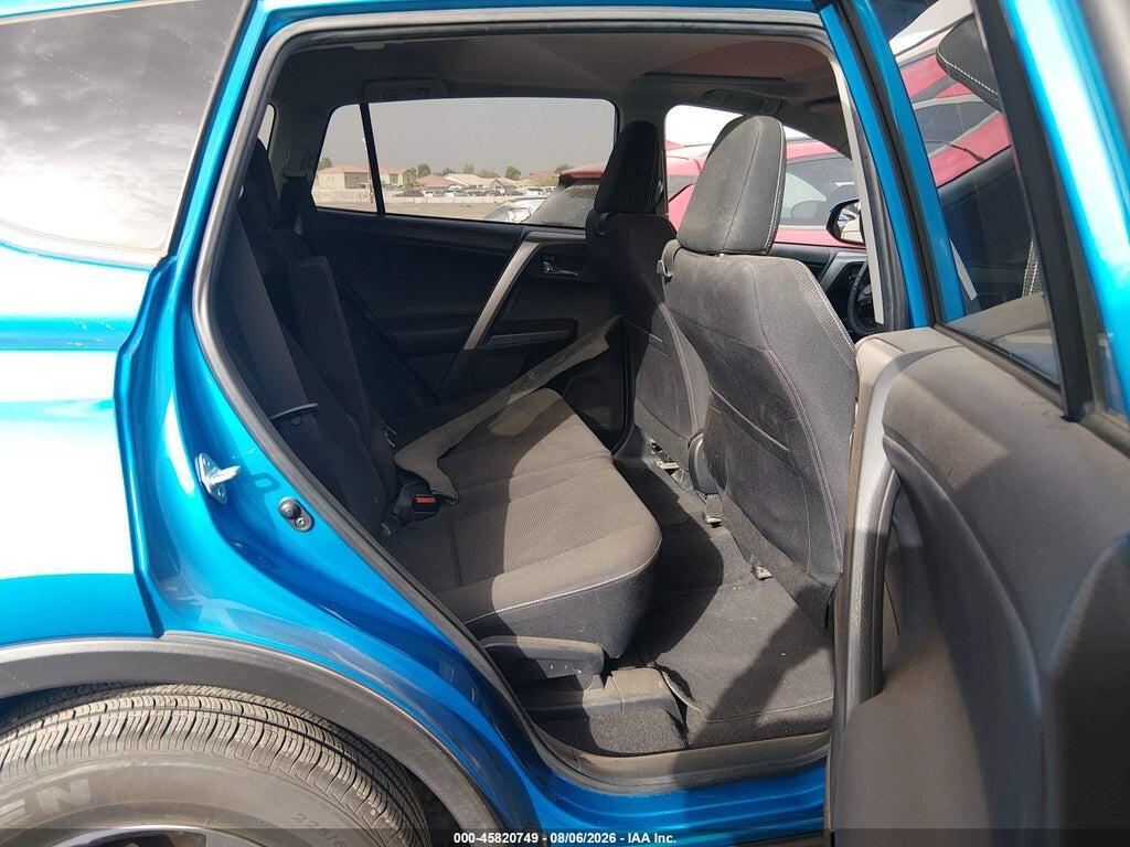 JTMWFREV5HD092860 2017 TOYOTA RAV4 photo no. 8