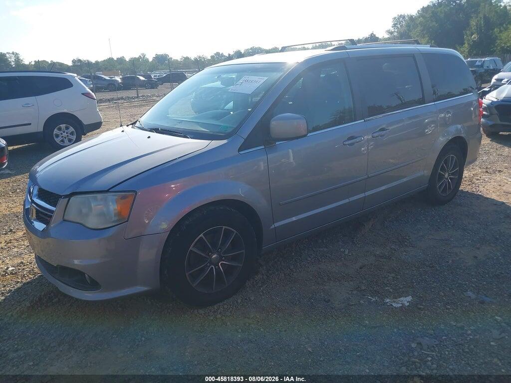 2C4RDGCGXHR790535 2017 DODGE GRAND CARAVAN photo no. 2