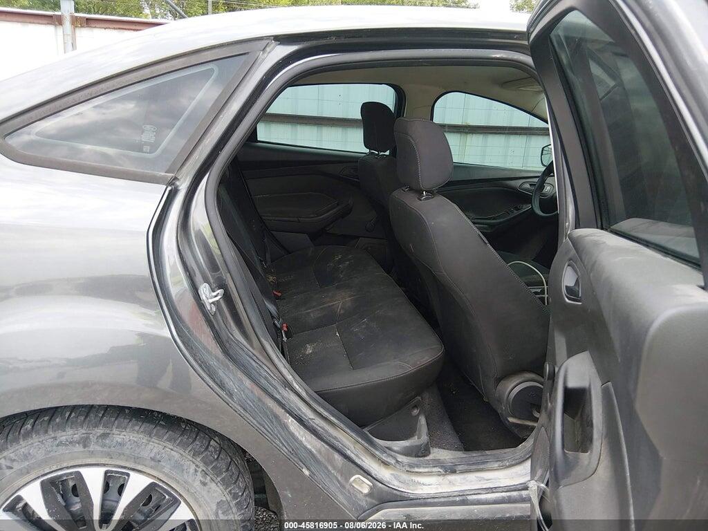 1FADP3E24HL244467 2017 FORD FOCUS photo no. 8