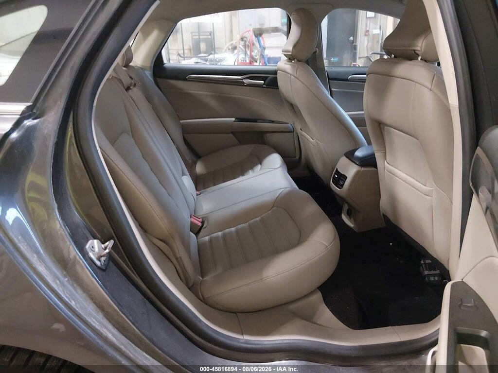 3FA6P0HDXHR183924 2017 FORD FUSION photo no. 8