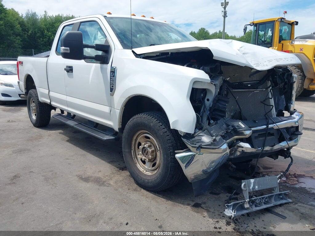 1FT8X3B64HEE77496 2017 FORD F-350 photo no. 1