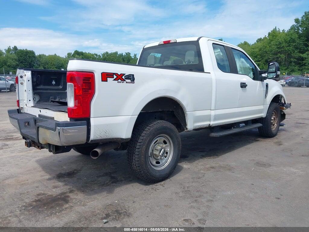 1FT8X3B64HEE77496 2017 FORD F-350 photo no. 4