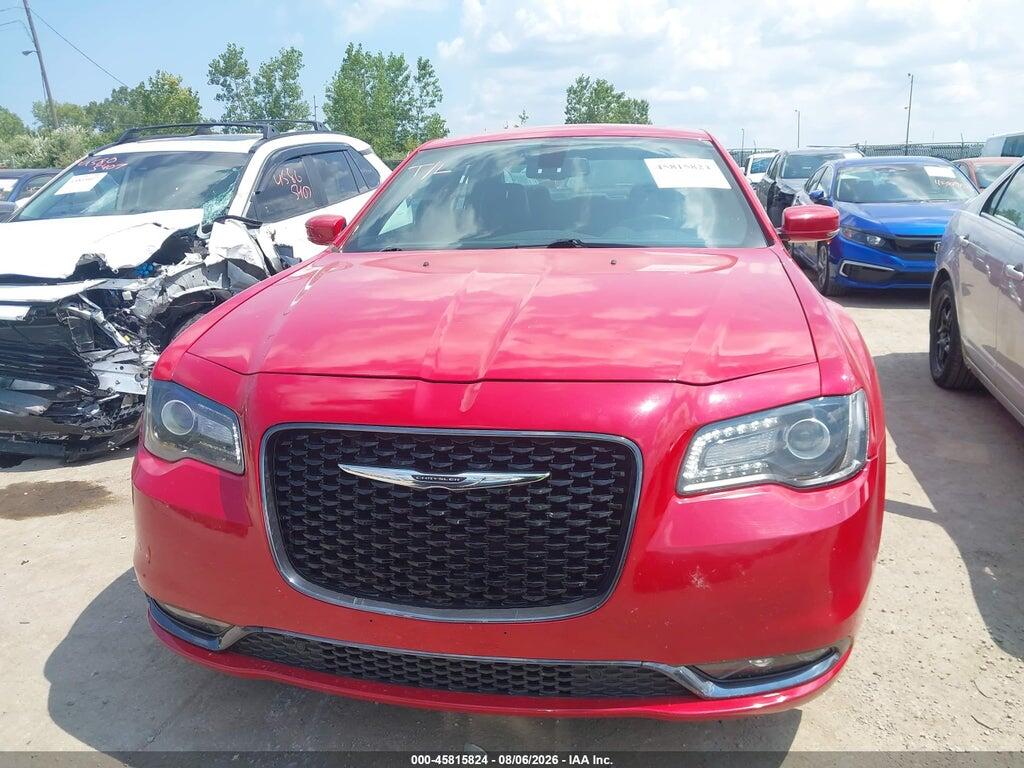 2C3CCAGG0HH512916 2017 CHRYSLER 300 photo no. 12