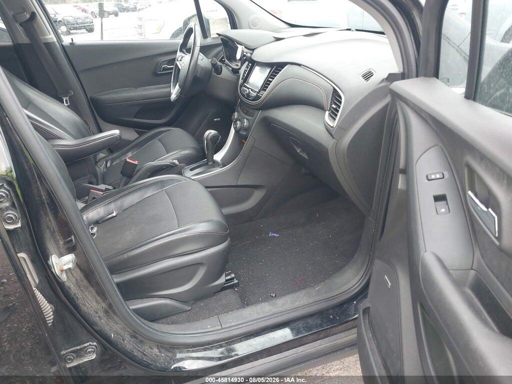 3GNCJLSB0HL164977 2017 CHEVROLET TRAX photo no. 5