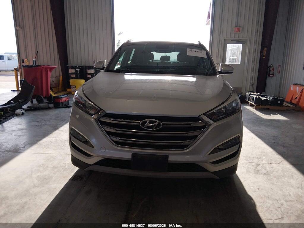 KM8J3CA22HU370539 2017 HYUNDAI TUCSON photo no. 12