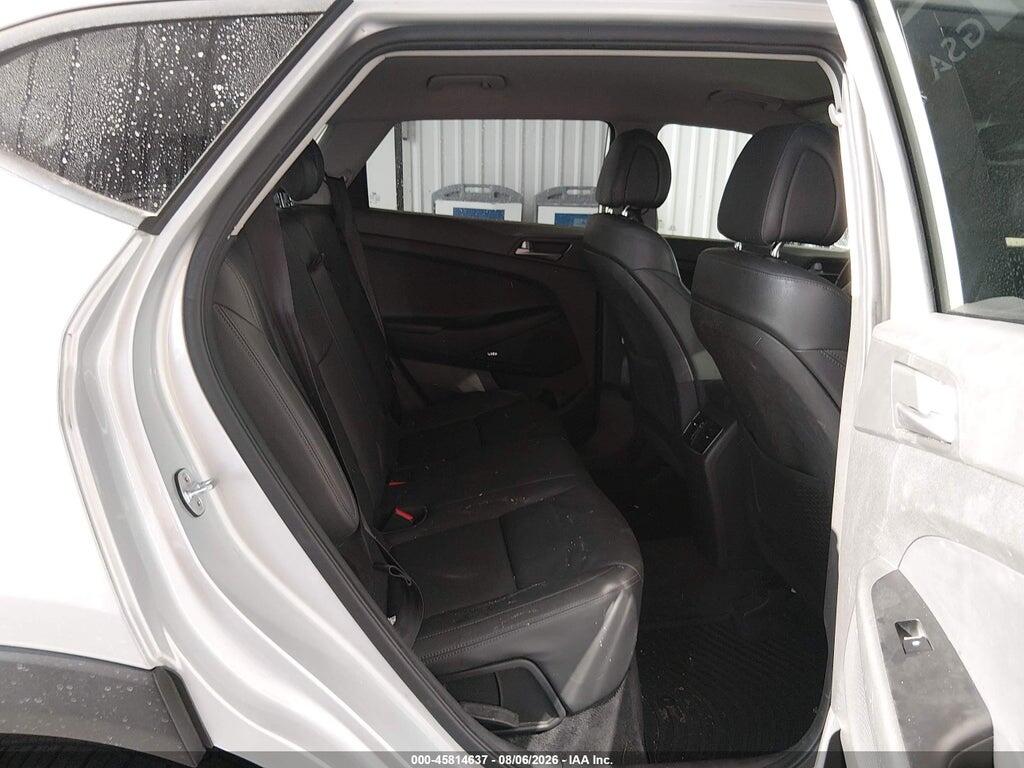 KM8J3CA22HU370539 2017 HYUNDAI TUCSON photo no. 8