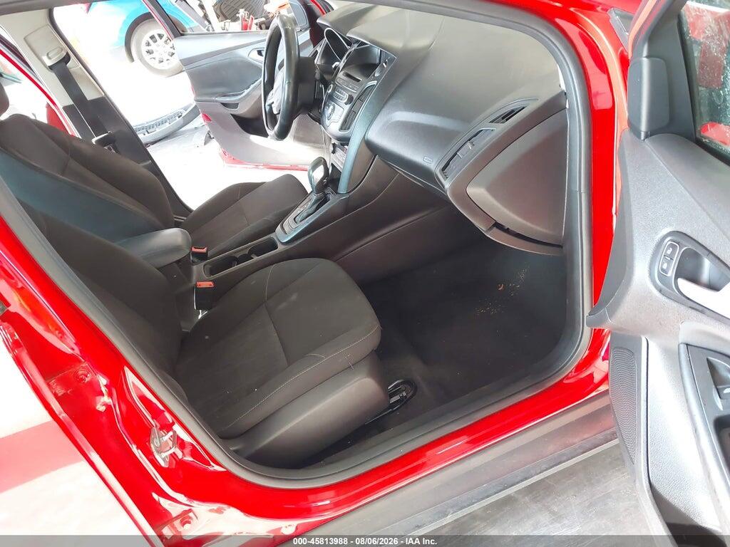 1FADP3FE5HL262744 2017 FORD FOCUS photo no. 5