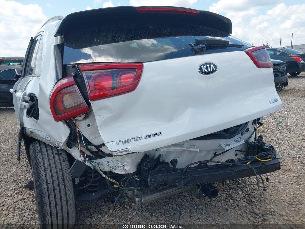 KNDCC3LC3H5080792 2017 KIA NIRO photo no. 6