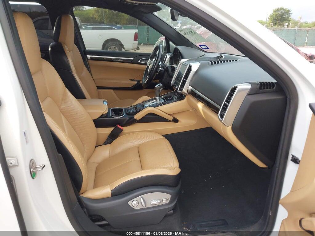 WP1AE2A24HLA75505 2017 PORSCHE CAYENNE E-HYBRID photo no. 5