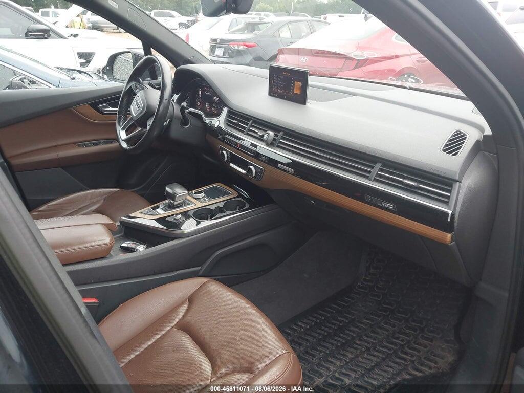 WA1VAAF71HD053124 2017 AUDI Q7 photo no. 5