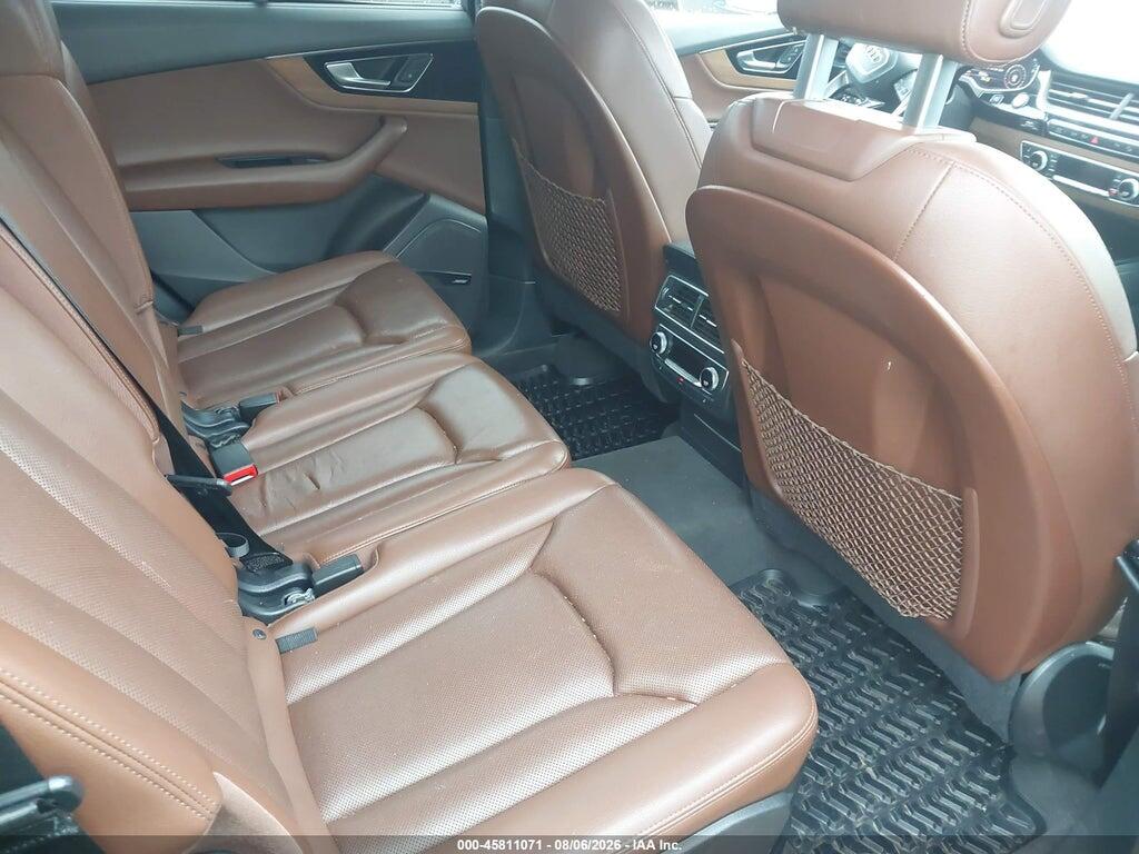 WA1VAAF71HD053124 2017 AUDI Q7 photo no. 8