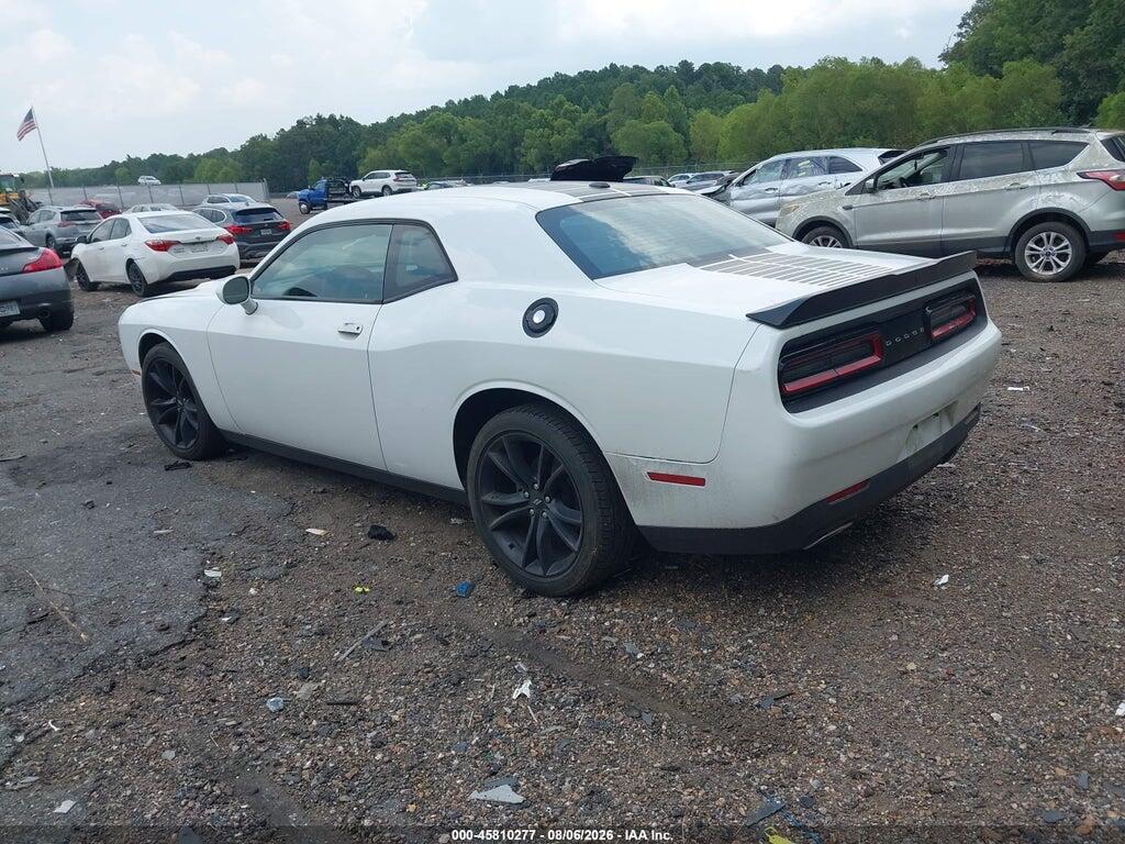 2C3CDZAG3HH665911 2017 DODGE CHALLENGER photo no. 3