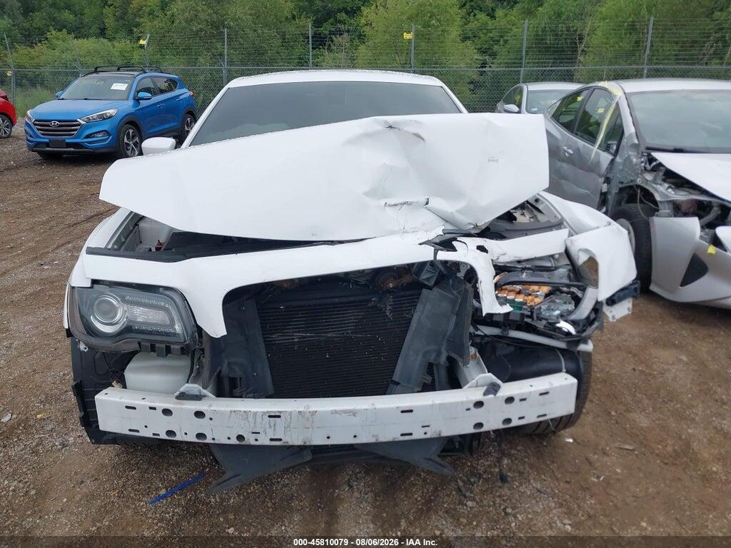 2C3CCAGG5HH648040 2017 CHRYSLER 300 photo no. 12