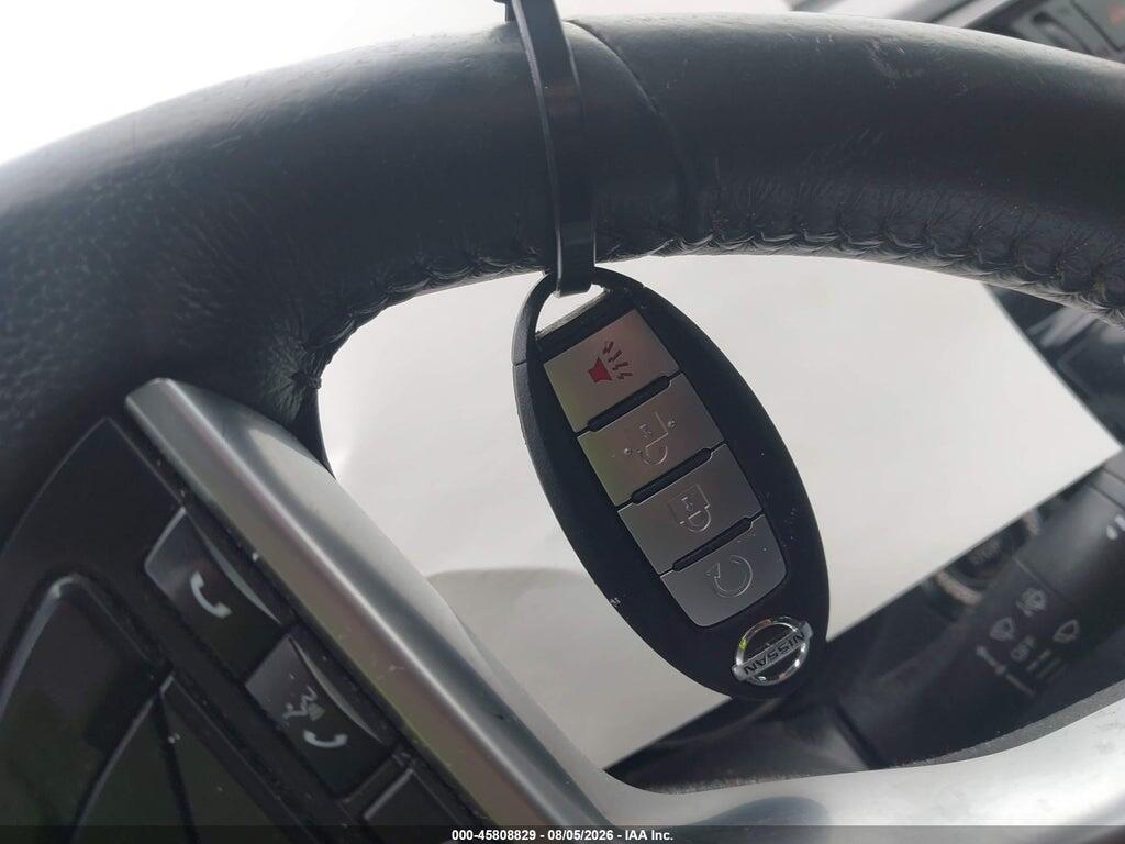 KNMAT2MVXHP608561 2017 NISSAN ROGUE photo no. 11
