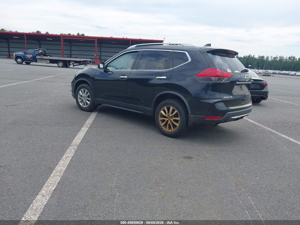 KNMAT2MVXHP608561 2017 NISSAN ROGUE photo no. 3