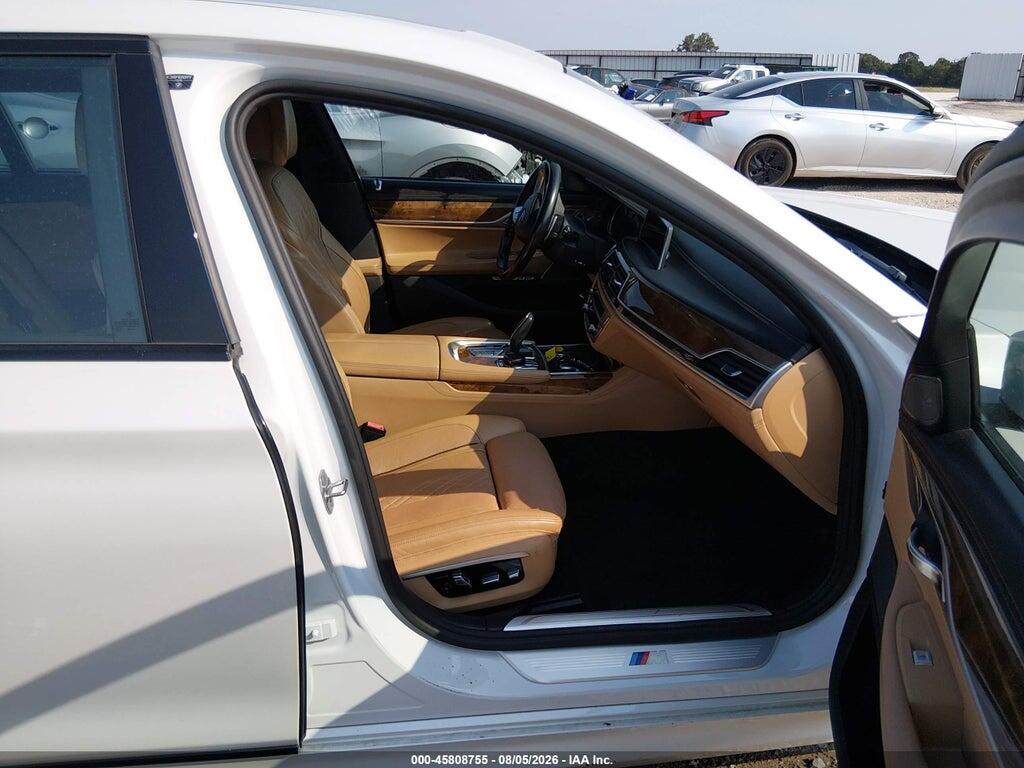 WBA7E4C57HGU99345 2017 BMW 740I photo no. 5
