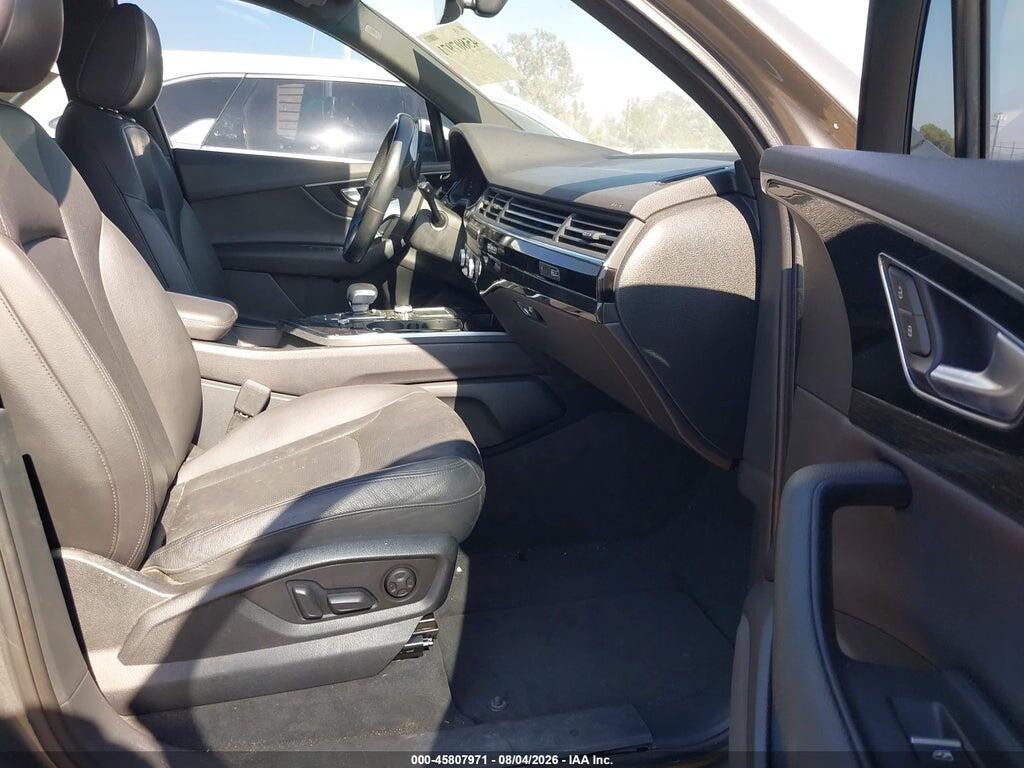 WA1LAAF71HD024262 2017 AUDI Q7 photo no. 5