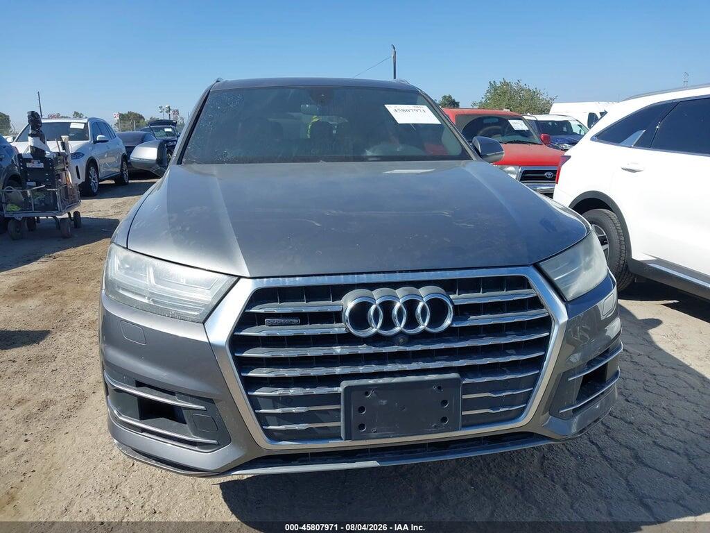 WA1LAAF71HD024262 2017 AUDI Q7 photo no. 6