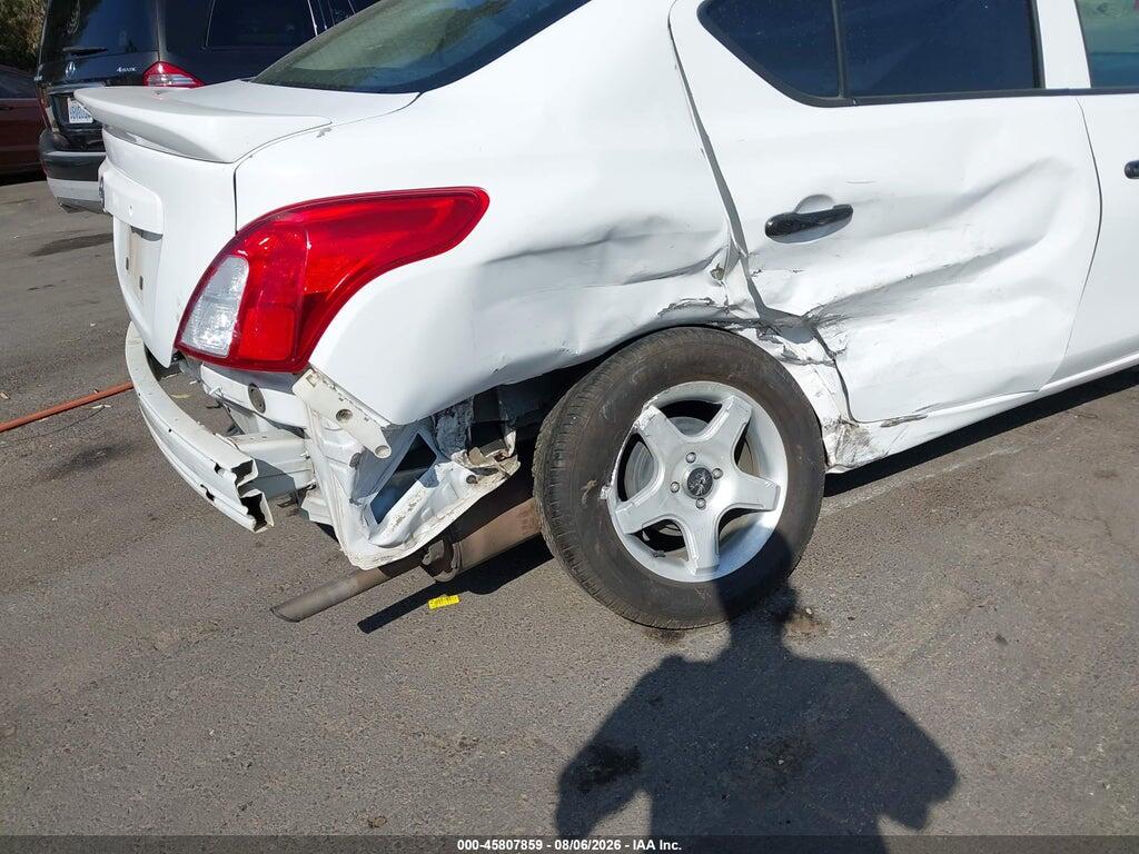3N1CN7AP7HL830298 2017 NISSAN VERSA photo no. 6