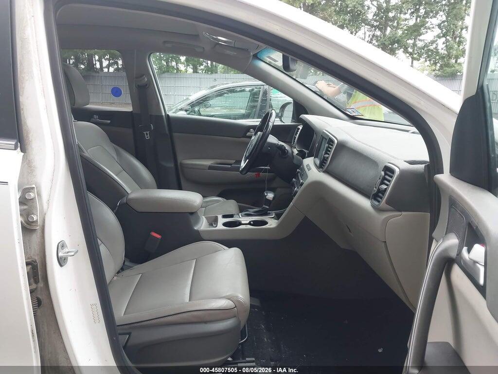 KNDPNCAC8H7055860 2017 KIA SPORTAGE photo no. 5
