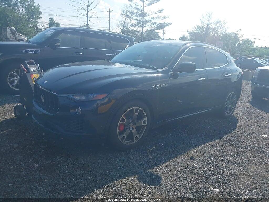 ZN661XUS6HX222586 2017 MASERATI LEVANTE photo no. 2