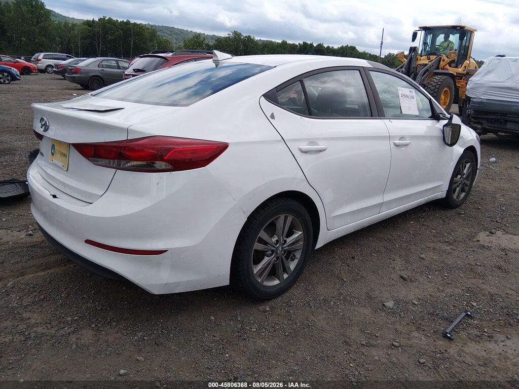 5NPD84LF5HH087328 2017 HYUNDAI ELANTRA photo no. 4