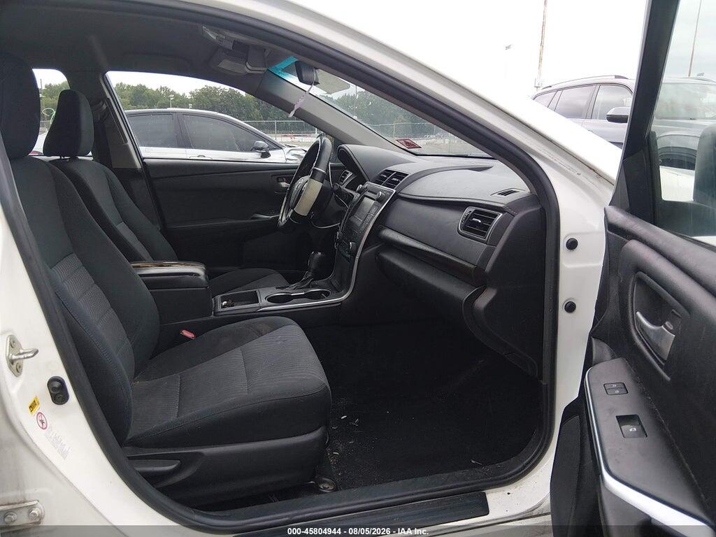 4T1BF1FK7HU805385 2017 TOYOTA CAMRY photo no. 5
