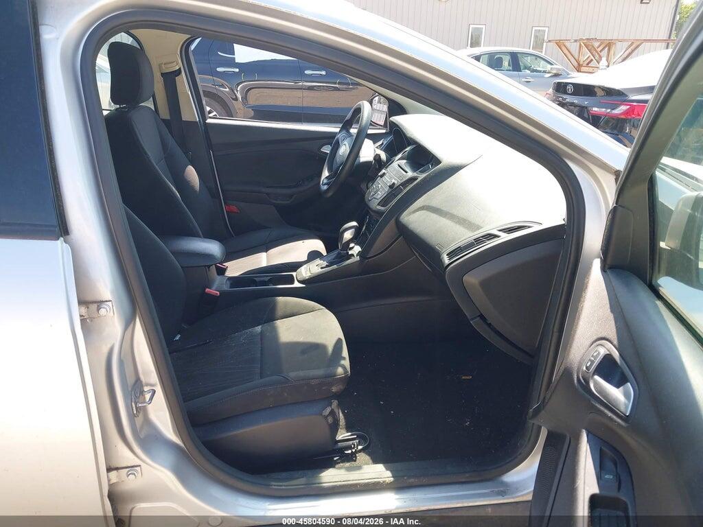 1FADP3F26HL339823 2017 FORD FOCUS photo no. 5