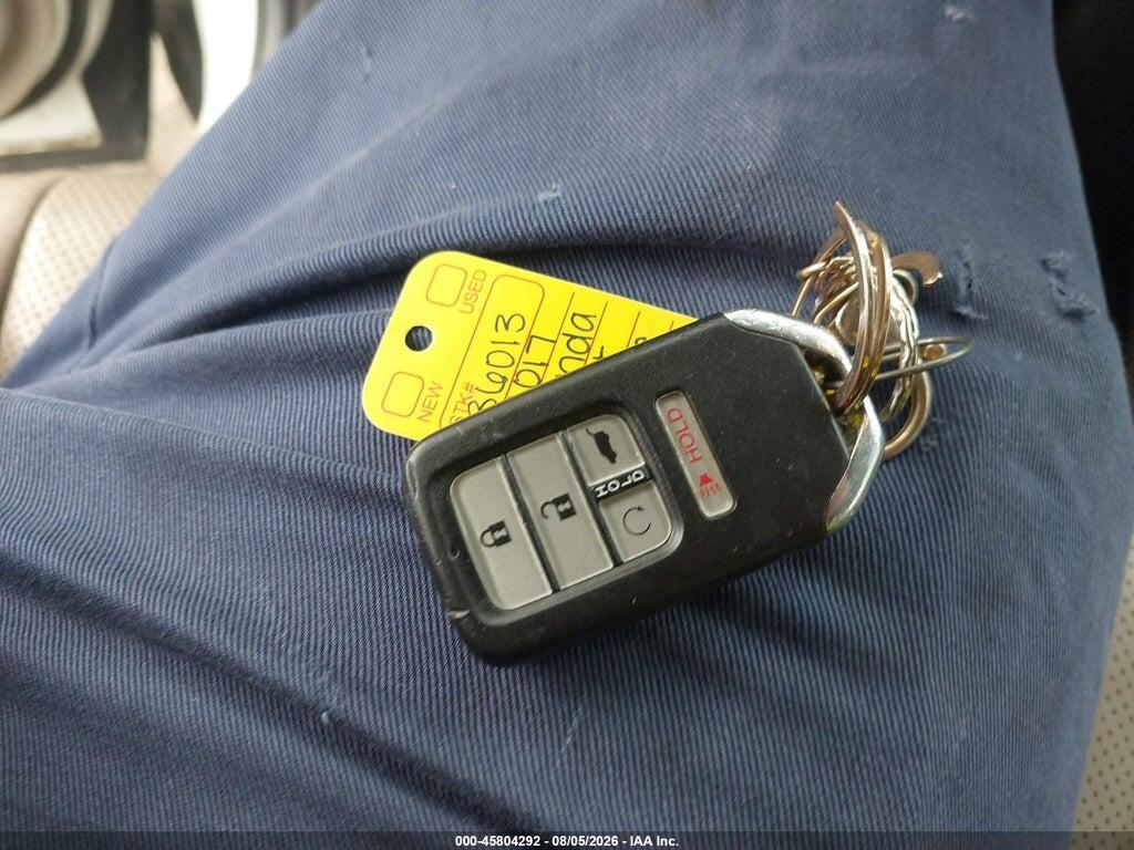 5FNYF6H05HB024610 2017 HONDA PILOT photo no. 11