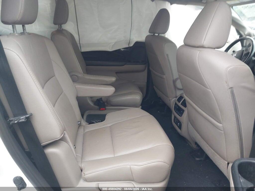 5FNYF6H05HB024610 2017 HONDA PILOT photo no. 8