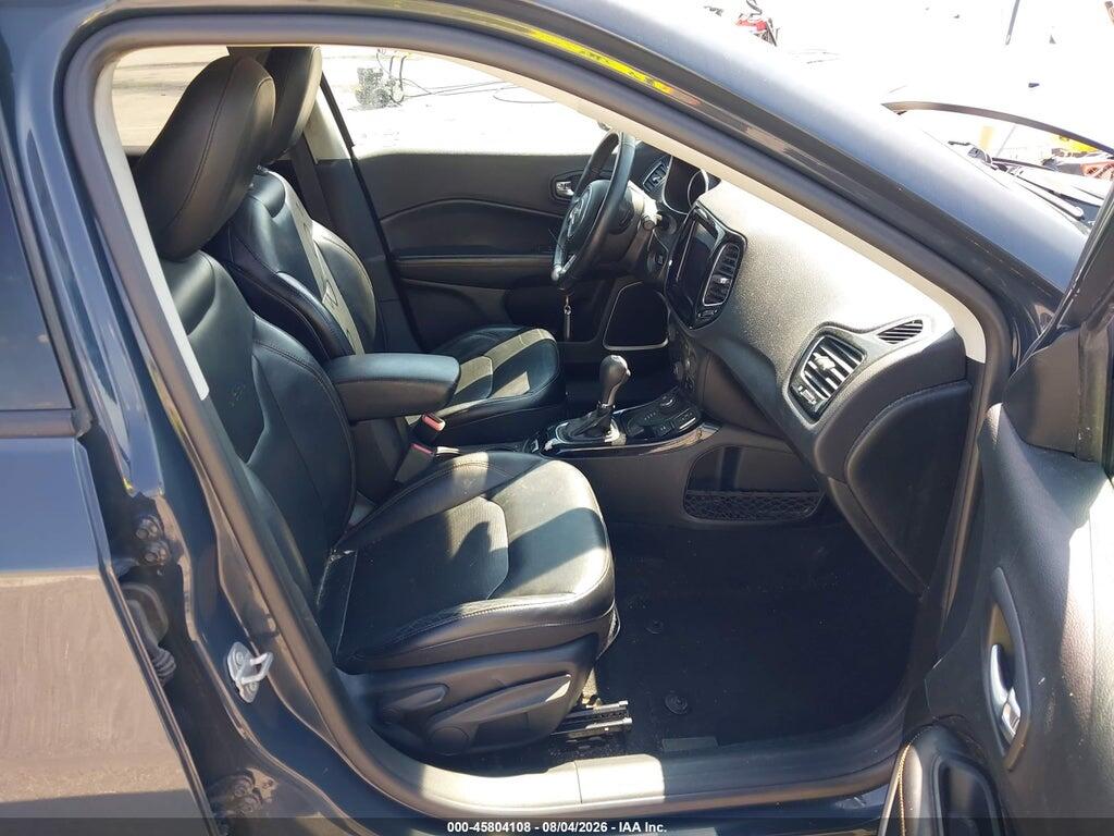 3C4NJDCBXHT597731 2017 JEEP NEW COMPASS photo no. 5