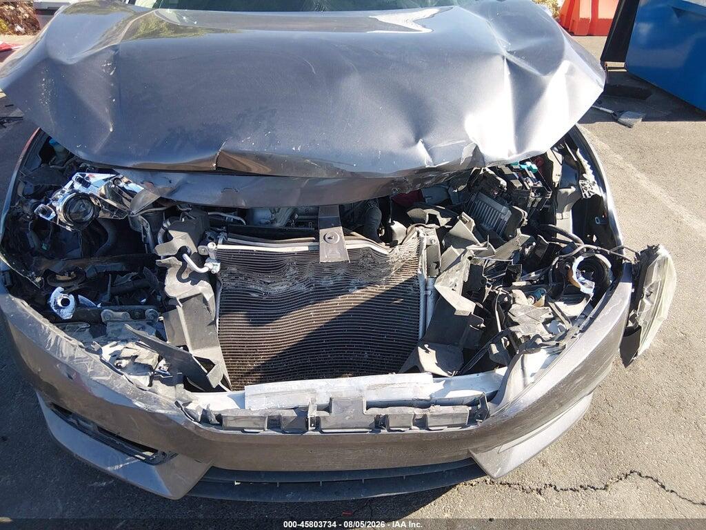19XFC2F74HE046094 2017 HONDA CIVIC photo no. 6