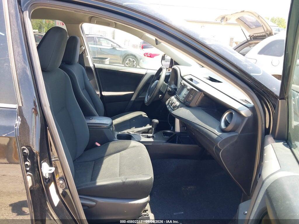 2T3BFREV8HW603334 2017 TOYOTA RAV4 photo no. 5