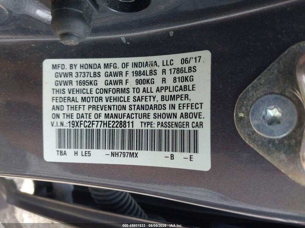 19XFC2F77HE228811 2017 HONDA CIVIC photo no. 9