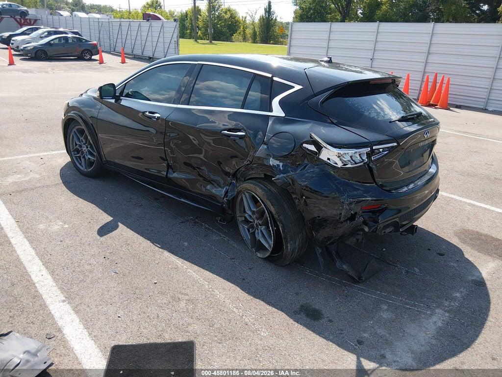 SJKCH5CP3HA024758 2017 INFINITI QX30 photo no. 3