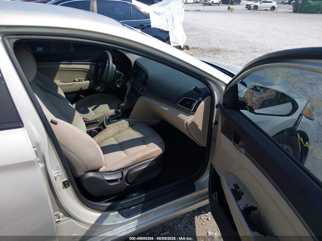 KMHD84LF5HU404686 2017 HYUNDAI ELANTRA photo no. 5