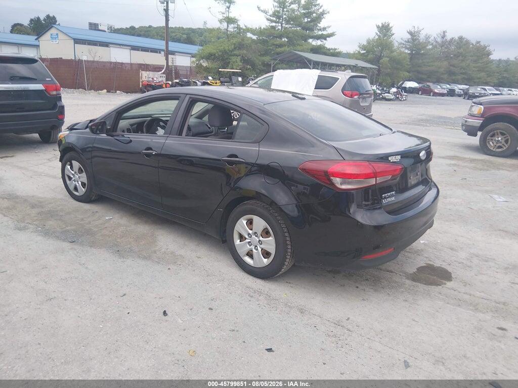 3KPFL4A74HE161202 2017 KIA FORTE photo no. 3