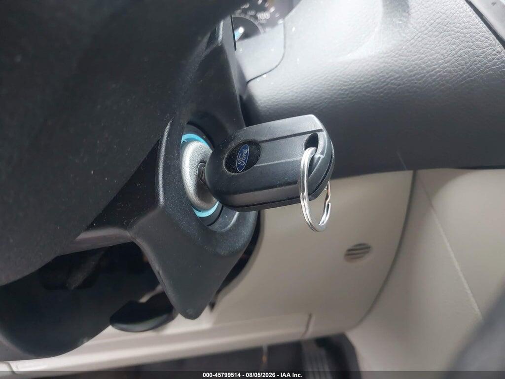 1FADP3K29HL335447 2017 FORD FOCUS photo no. 11