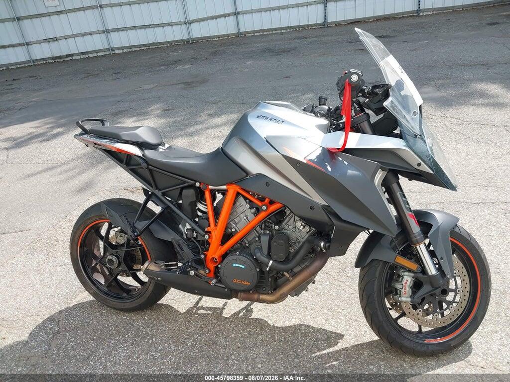 VBKV69404HM953865 2017 KTM 1290 photo no. 12