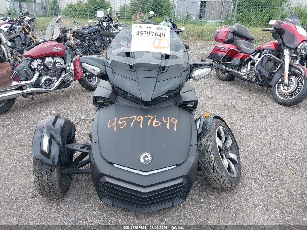 2BXREDD22HV000828 2017 CAN-AM SPYDER ROADSTER photo no. 5
