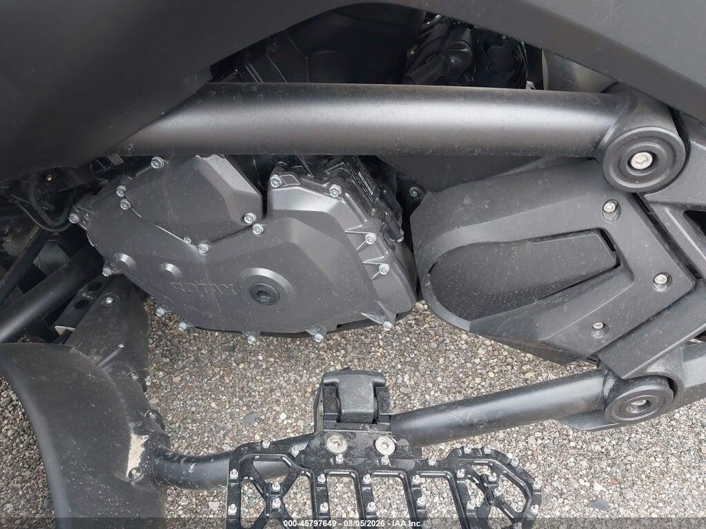 2BXREDD22HV000828 2017 CAN-AM SPYDER ROADSTER photo no. 9