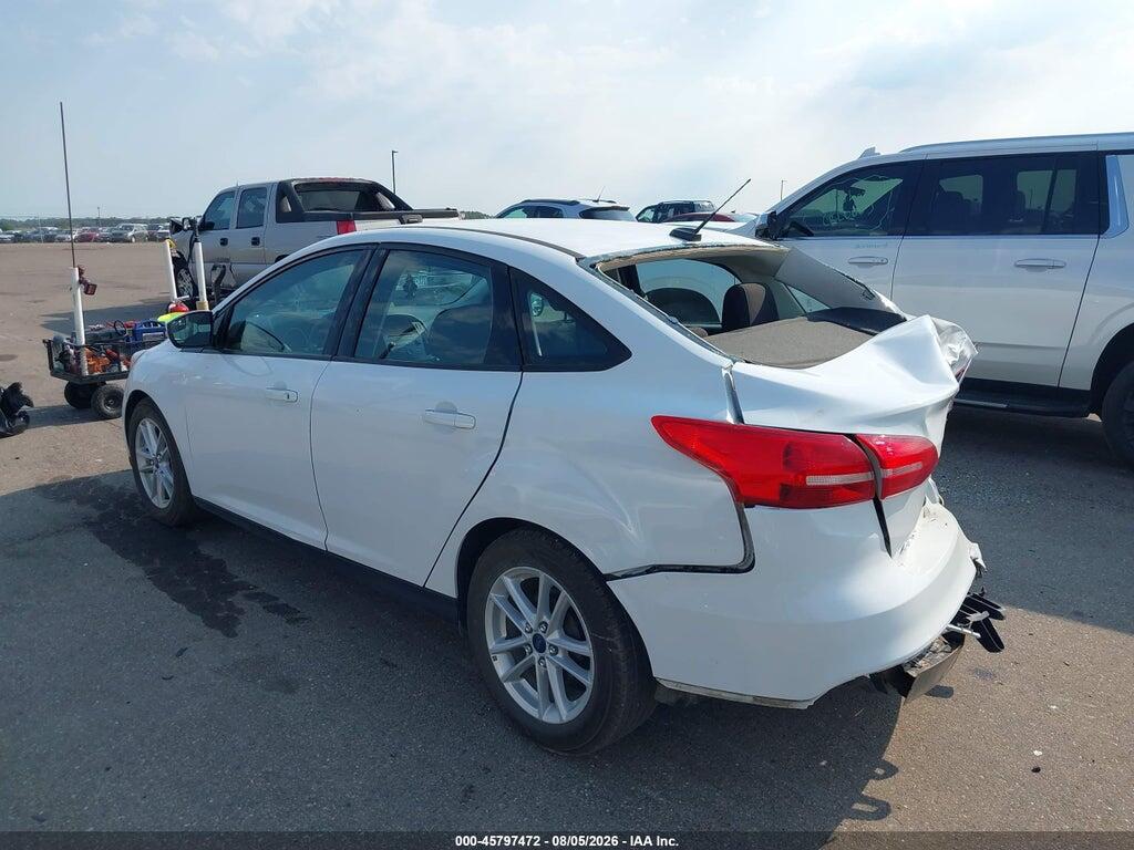 1FADP3F26HL320138 2017 FORD FOCUS photo no. 3