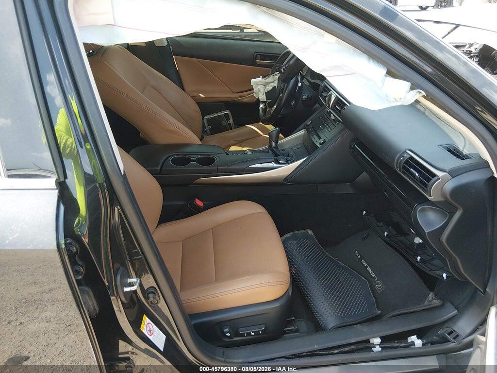 JTHBA1D24H5049996 2017 LEXUS IS 200T photo no. 5