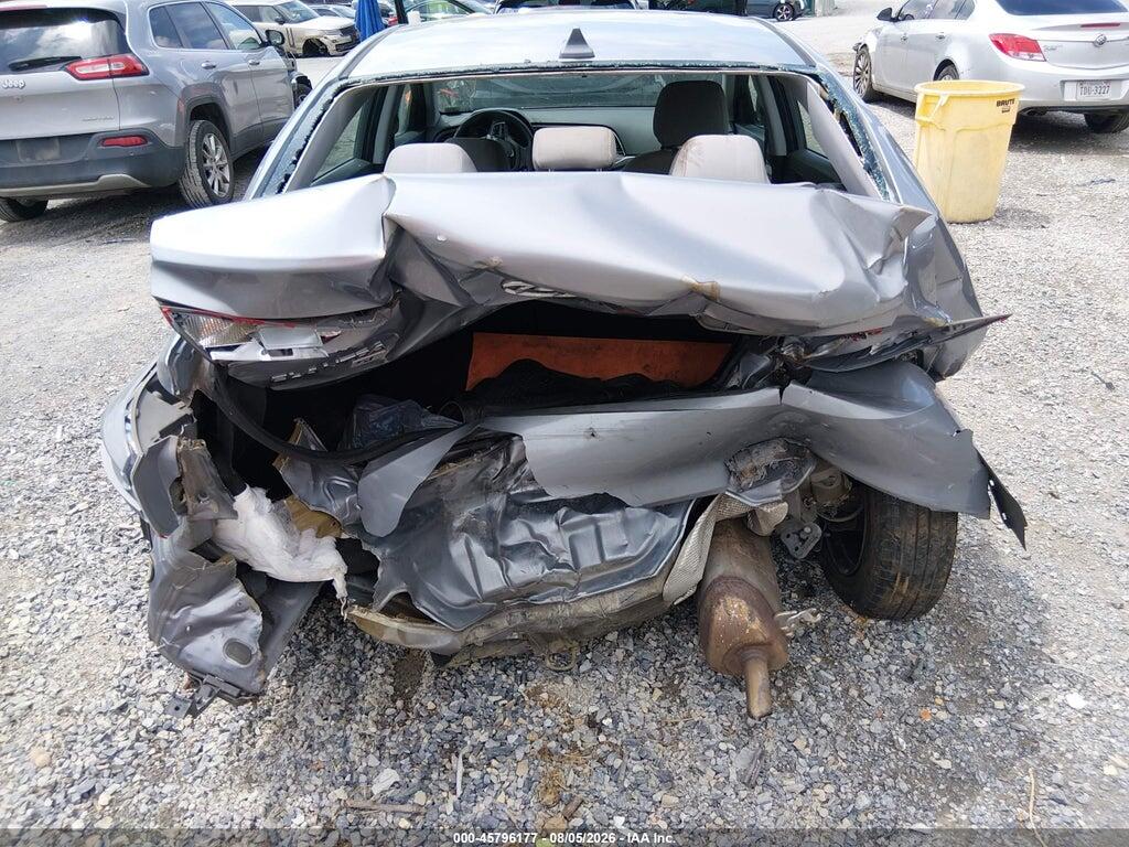 5NPD74LF8HH175504 2017 HYUNDAI ELANTRA photo no. 6