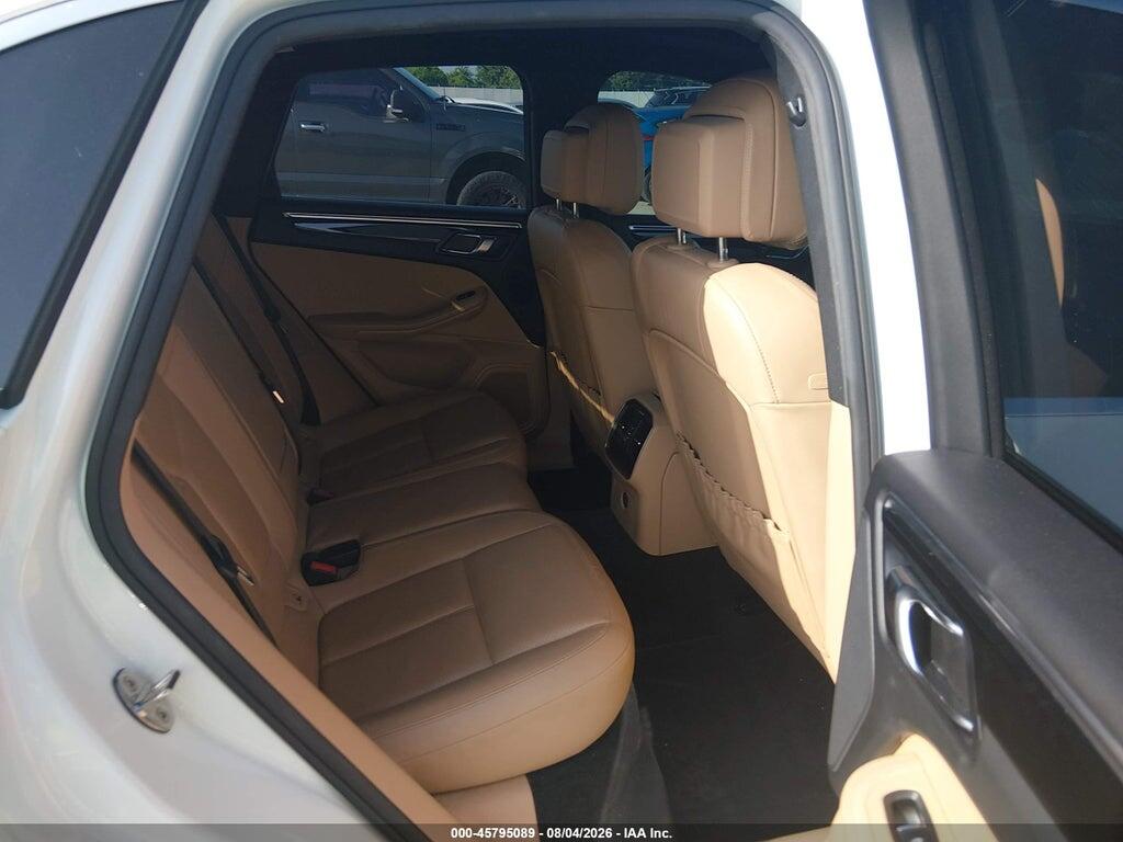 WP1AB2A55HLB18266 2017 PORSCHE MACAN photo no. 8