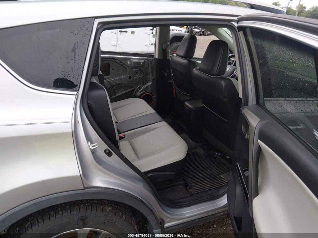 2T3DFREV3HW614752 2017 TOYOTA RAV4 photo no. 8
